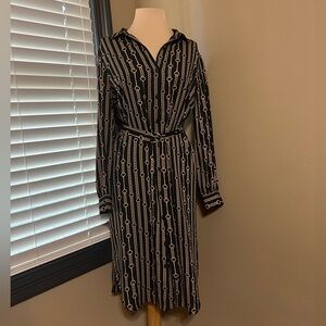 Banana Republic Collard Long Sleeve Black and Gold Chain Print Dress Tie Waist